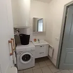 Appartement Joli Spacieux Au Rez De Chaussee *