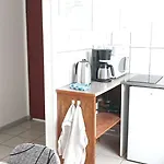 Appartement Joli Spacieux Au Rez De Chaussee *