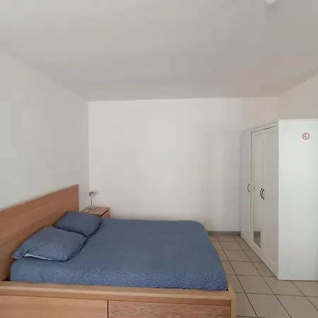 Joli Spacieux Au Rez De Chaussee Lejlighed *