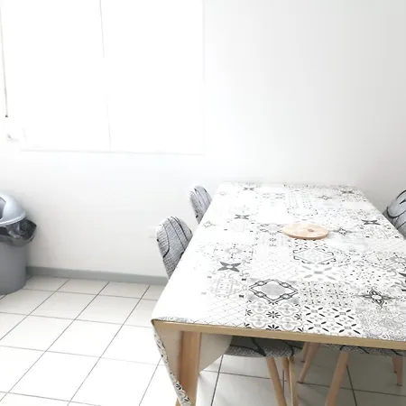 Joli Spacieux Au Rez De Chaussee