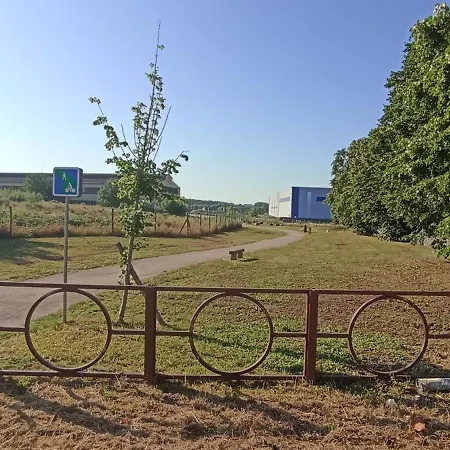 Joli Spacieux Au Rez De Chaussee Lejlighed *